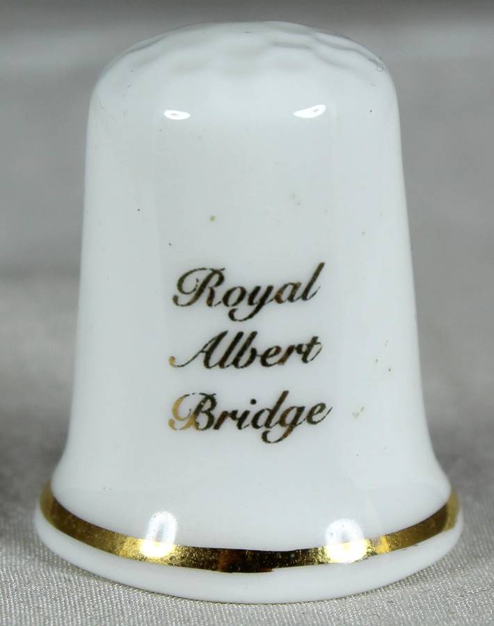 Bone China thimble - Royal Albert Bridge