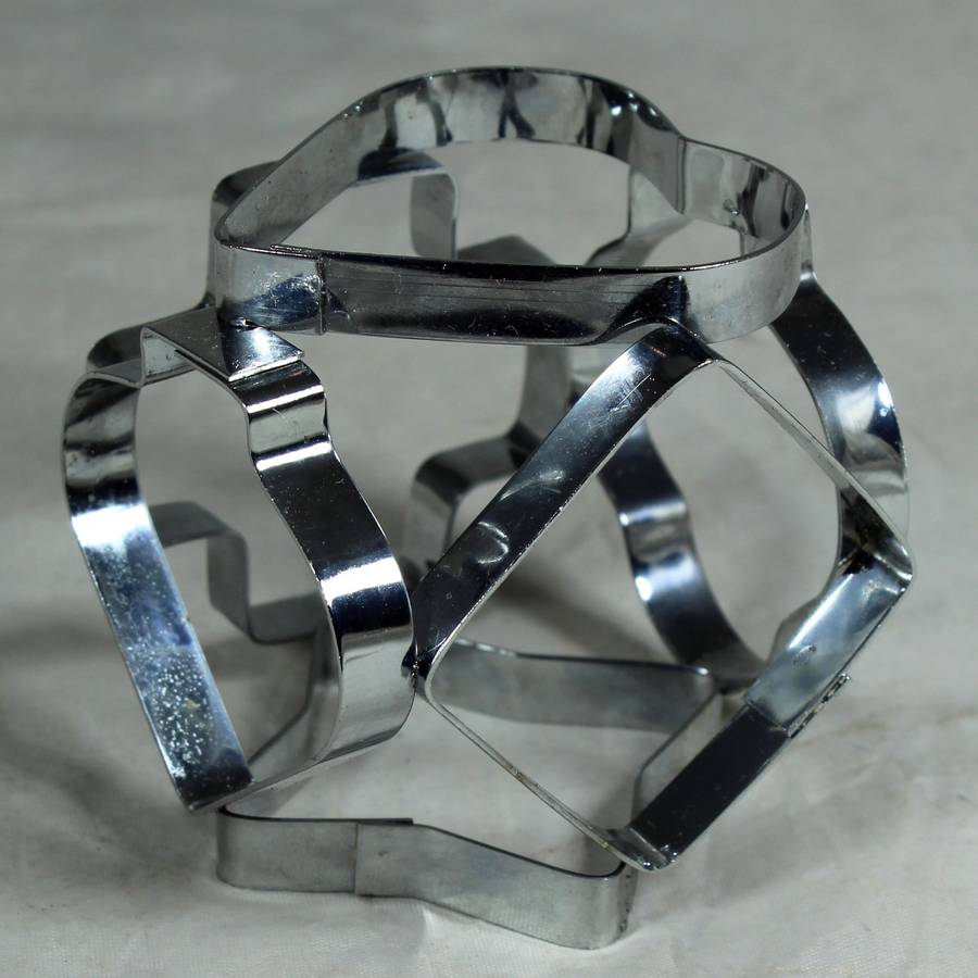 Six sided cookie cutter - New in box