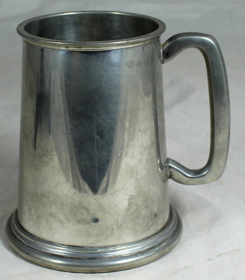 Pewter mug with glass bottom - with markings (92% tin)