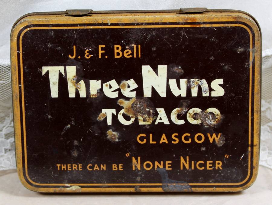 Three Nuns - Tabaco tin
