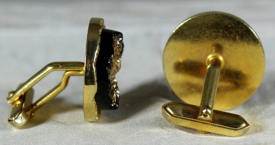 Pair of stone look cuff-links