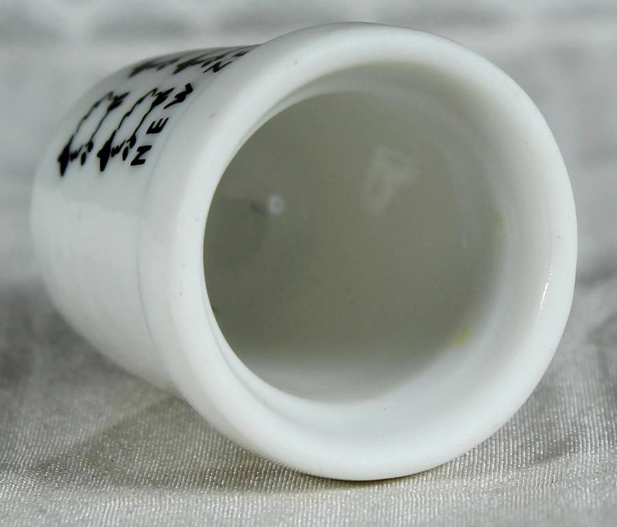 Bone China thimble - New Zealand
