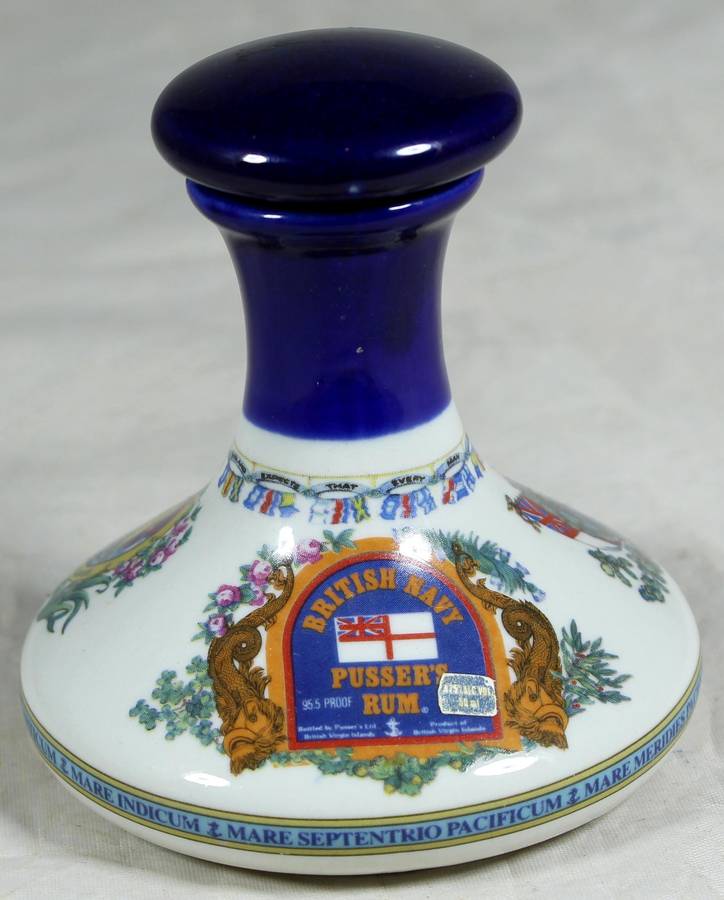 Mini liquor bottle - Pusser's rum