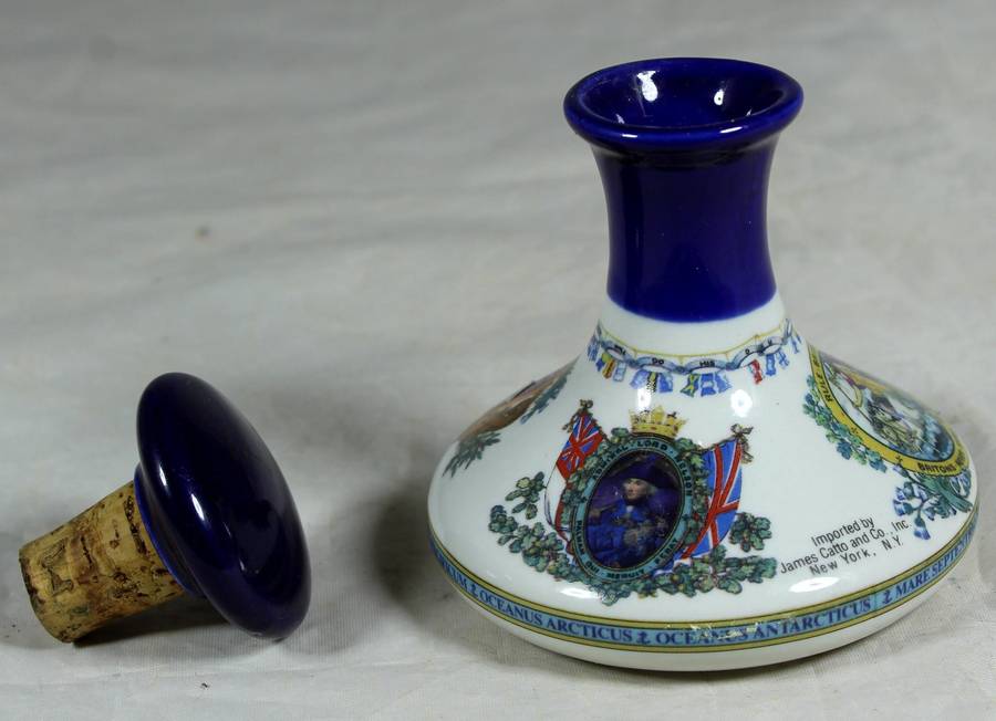 Mini liquor bottle - Pusser's rum