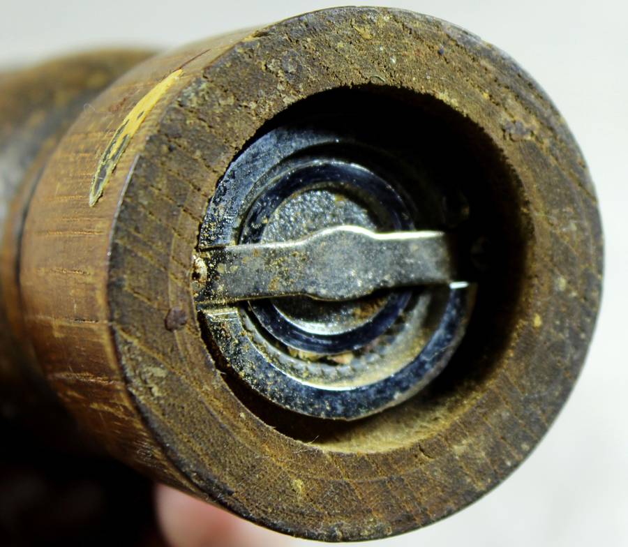 Wooden pepper grinder