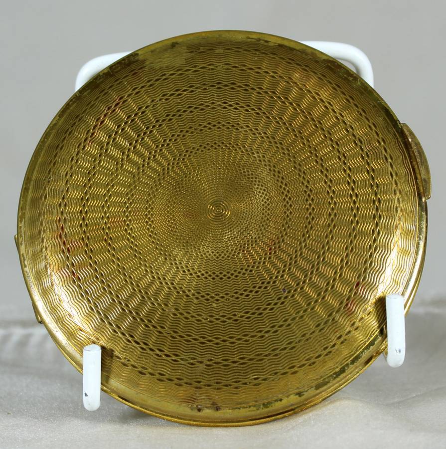 Powder compact - Flowers on gold base