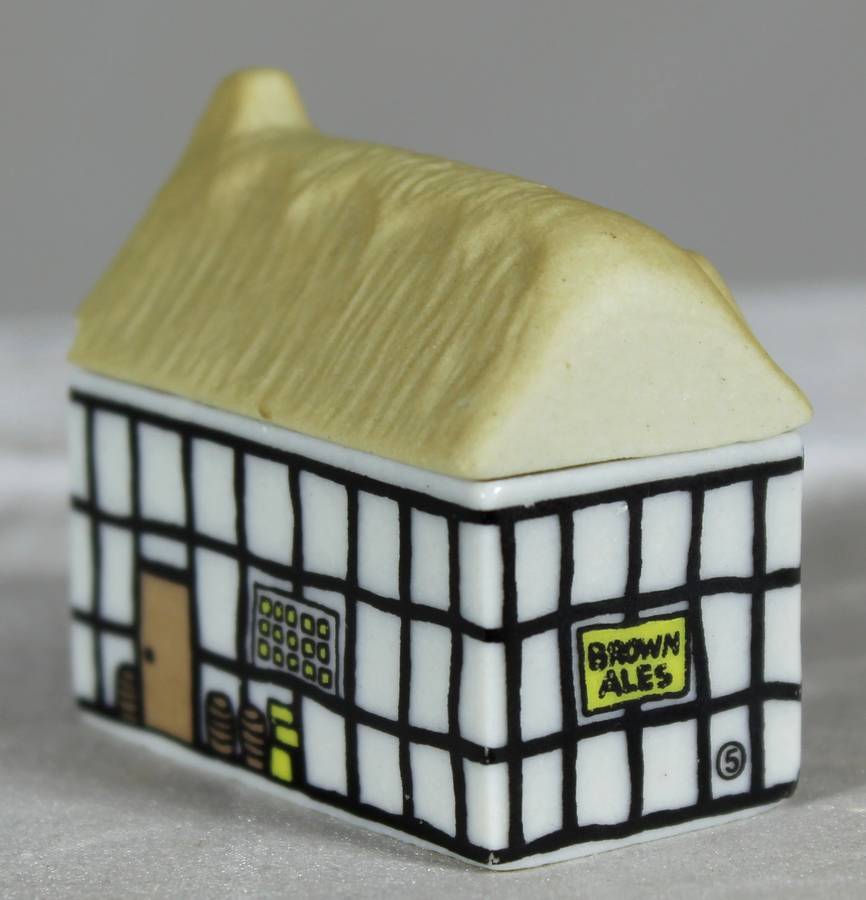 Wade Whimsey's House - The Why-Knot-In