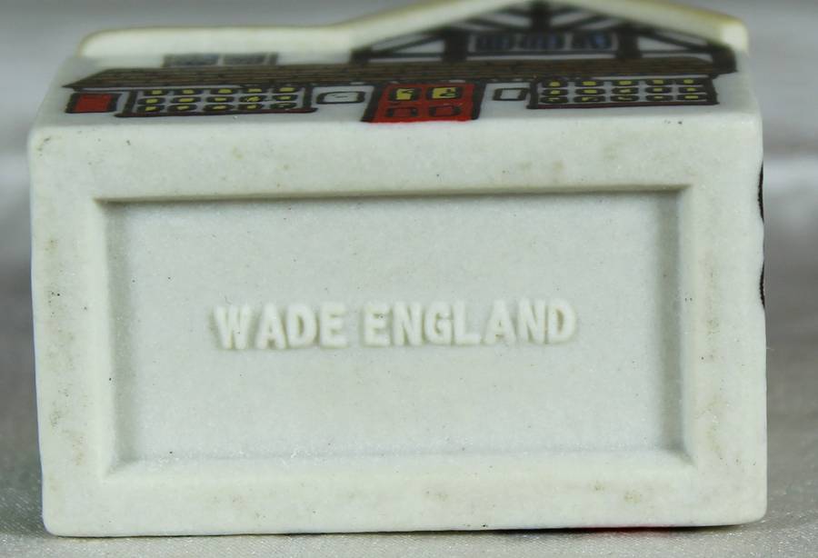 Wade Whimsey's House - Why Post Office