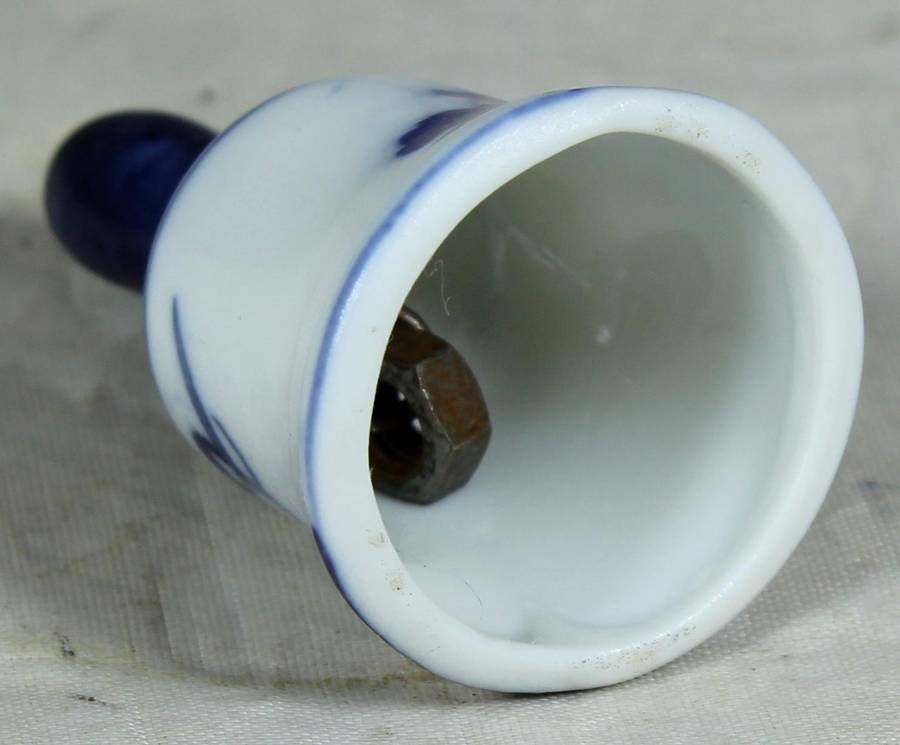 Miniature bell - Dutch blue & white