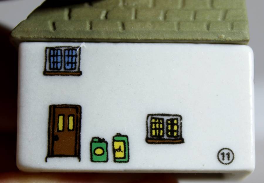 Wade Whimsey's House - Garage