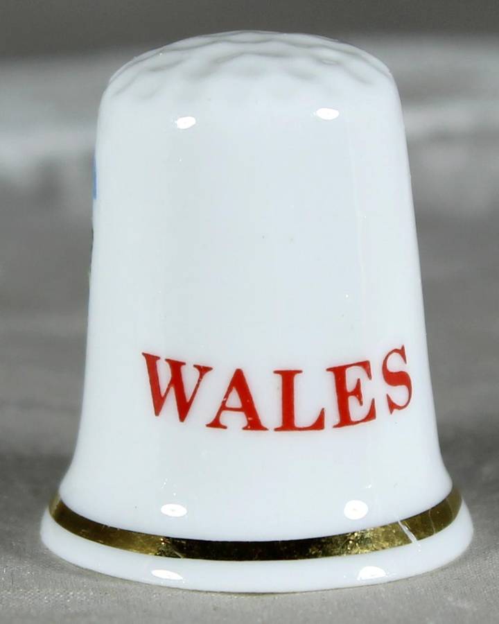 Bone China thimble - Llangollen