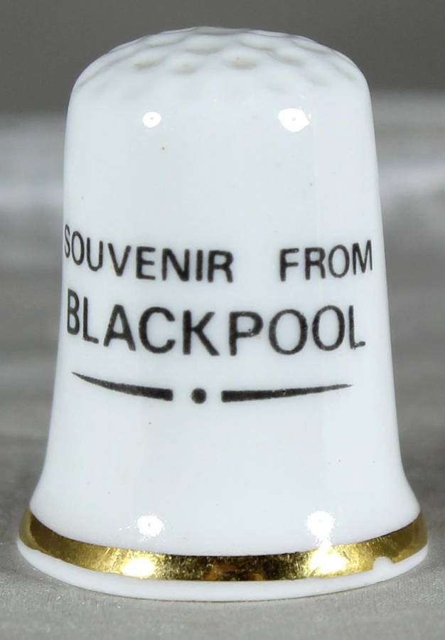 Bone China thimble - Blackpool - Finsbury