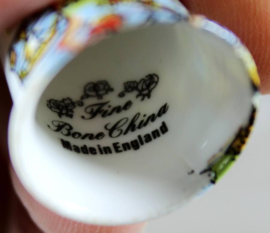 Bone China thimble - Lincolnshire