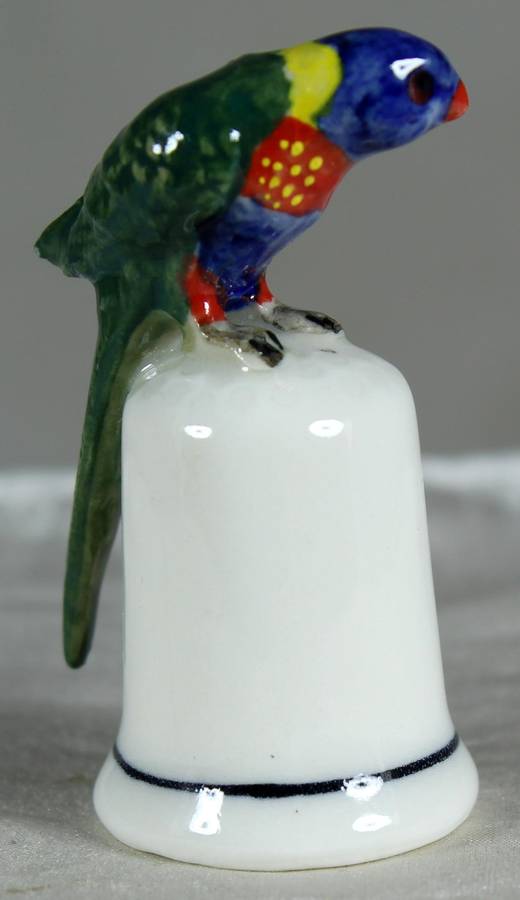 Bone China thimble - parrot - Klima porcelain
