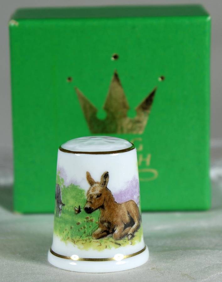 Bone China thimble - Foal and horses - Lang Ebrach Bavaria