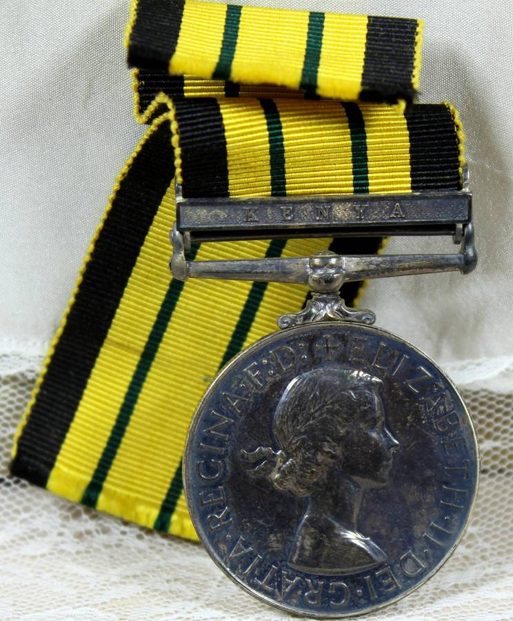 Africa general service medal - Kenya - KAR - PTE - HG Heimberg