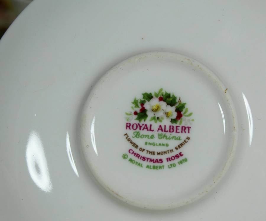 Royal Albert miniature duo - Flowers of the month - Set of 12