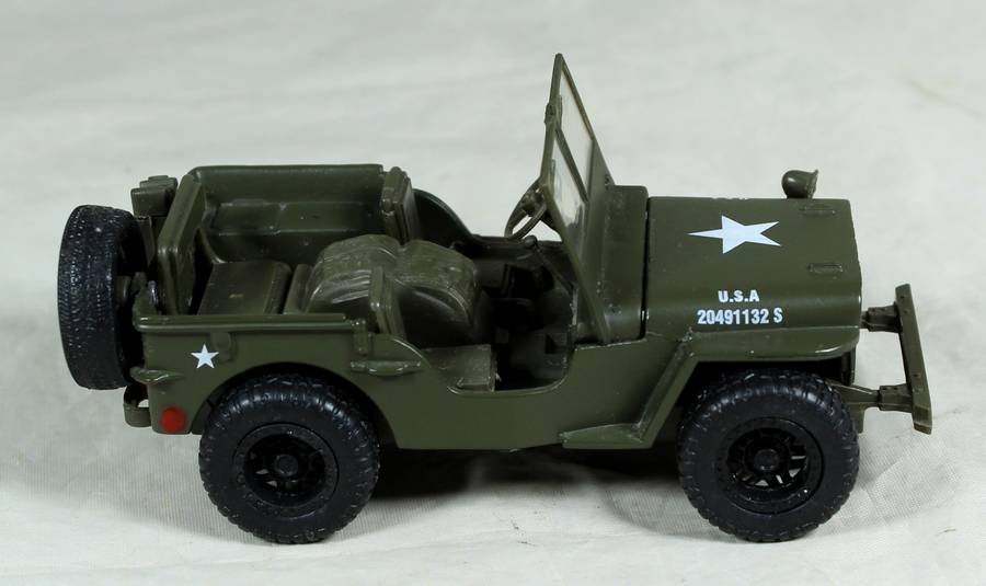 New Ray - Willy's Jeep