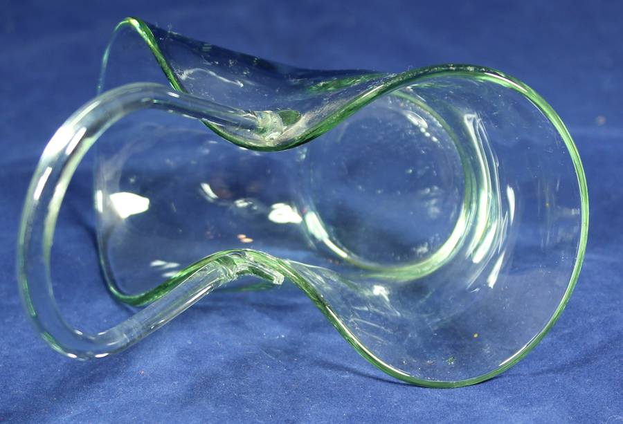 Small glass basket