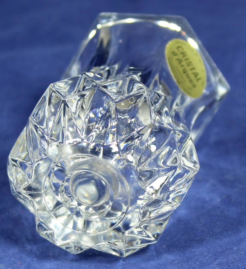 Small crystal d'Argues glass vase