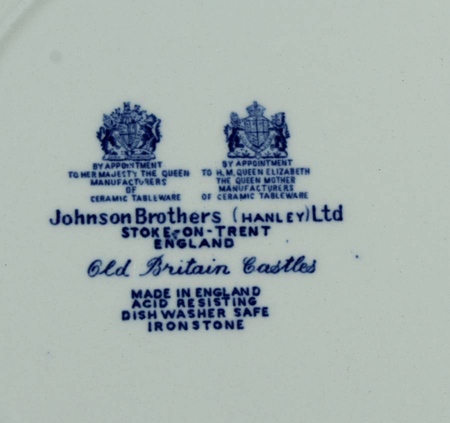 Johnson Bros - old Britain castles - dinner plate