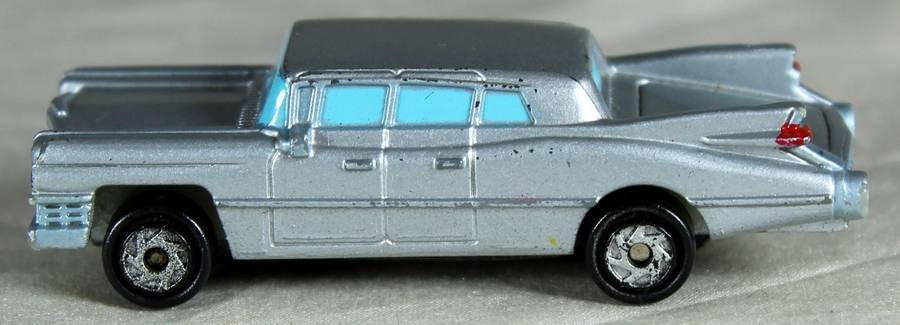 Micro Machines - Galoob - 1959 Cadillac Fleetwood Limousine (1989)