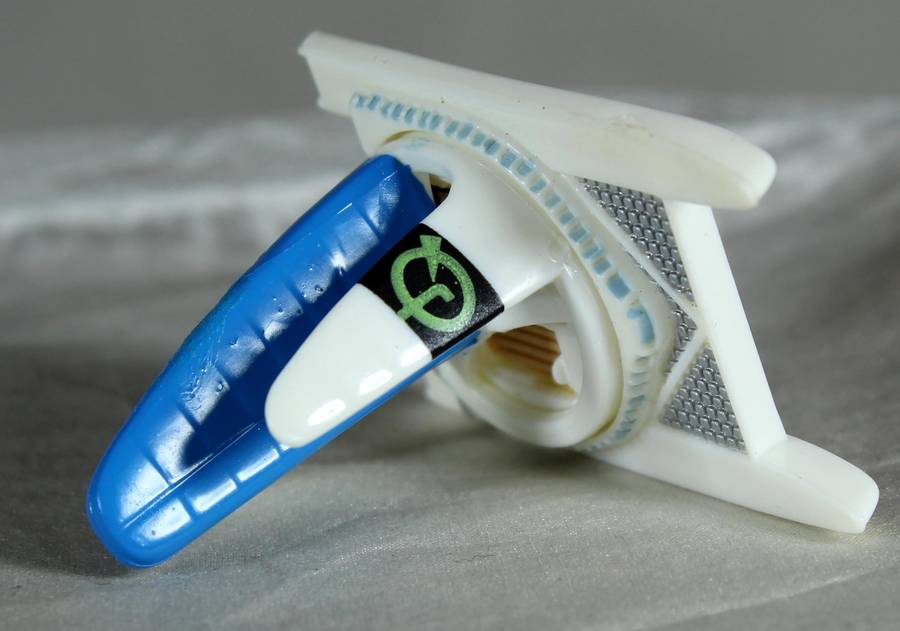 Micro Machines - LGT - Trimaran (1996) The Quester