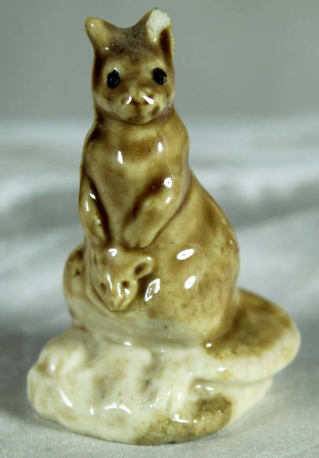 Wade Whimsie - Kangaroo