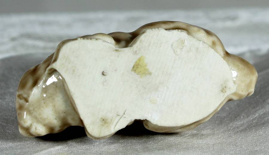 Wade Whimsie - Rabbit with closed eyes