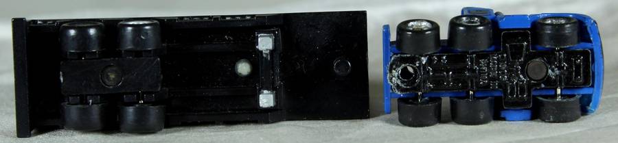 Micro machine - semi-truck and trailer (1989)