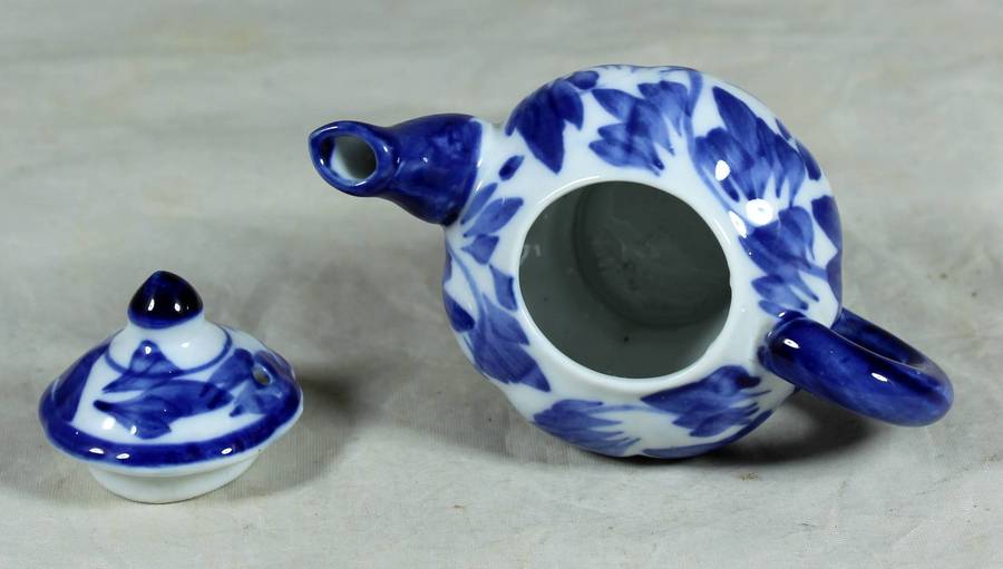 Small blue & white teapot