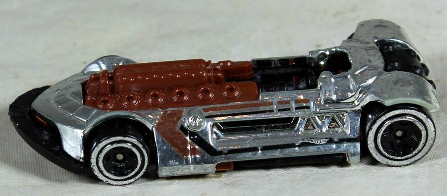 Hotwheels - CFG98 Chrome & Brown car