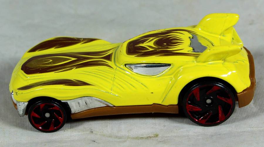 Hotwheels - Howlin' Heat