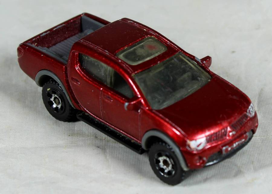 Matchbox - Mitsubishi L200 Triton