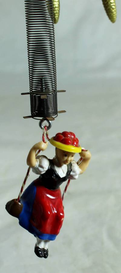 Ornamental cuckoo clock