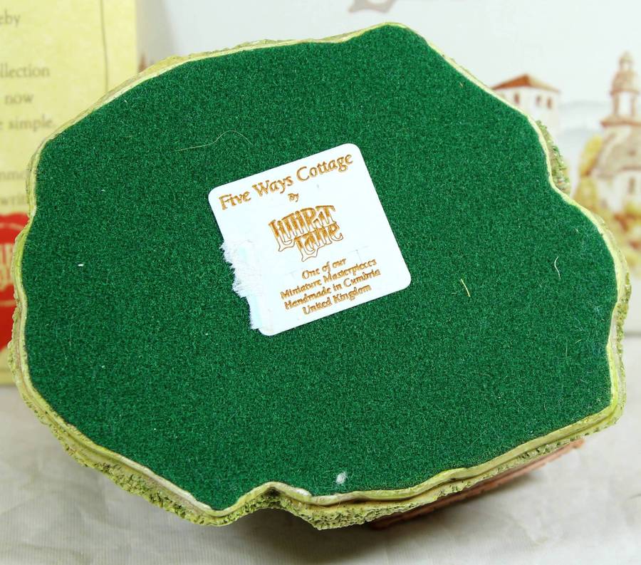 Lilliput Lane - Five Ways Cottage - With Deeds certificate - Boxed