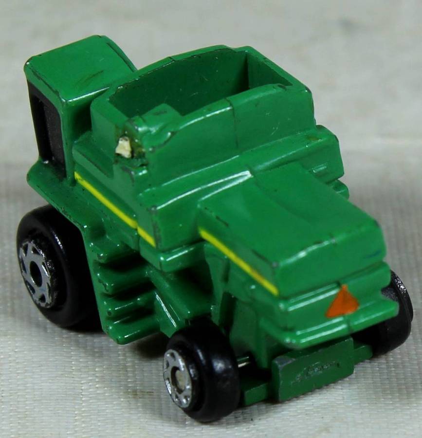 Micro Machines - Galoob - Combine Harvester