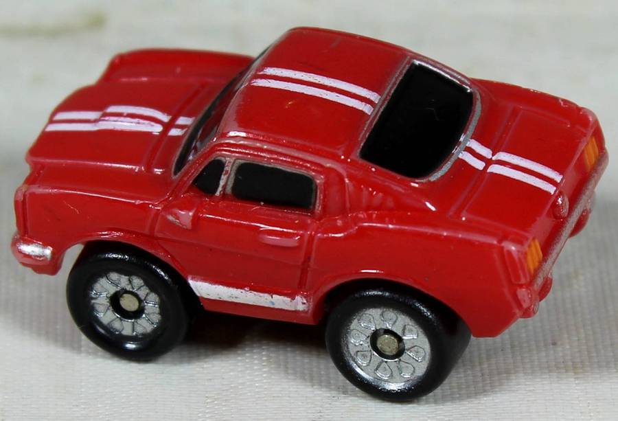 Micro Machines - Galoob - 1965 Ford Mustang