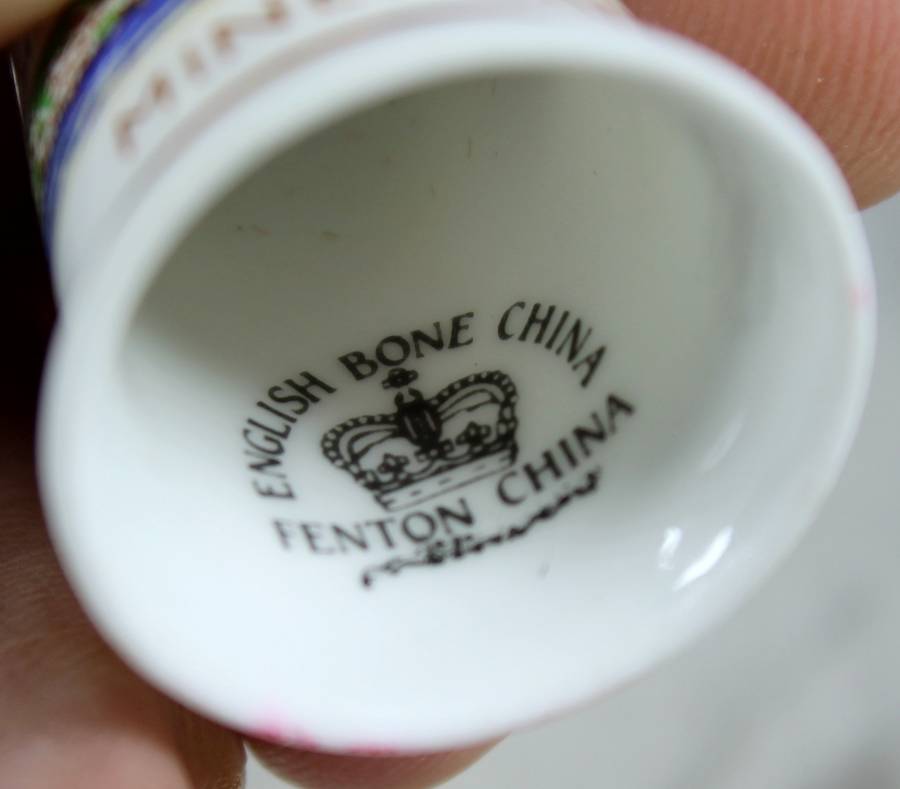 Bone China thimble - Fenton - minehead