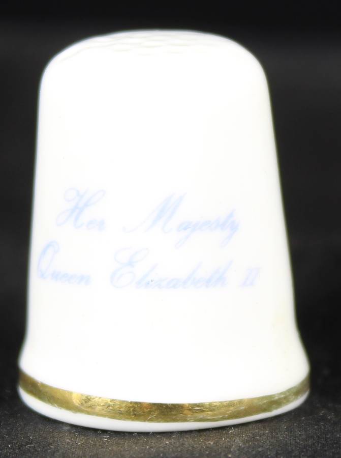 Royalty Thimble - St George - Queen Elizabeth II