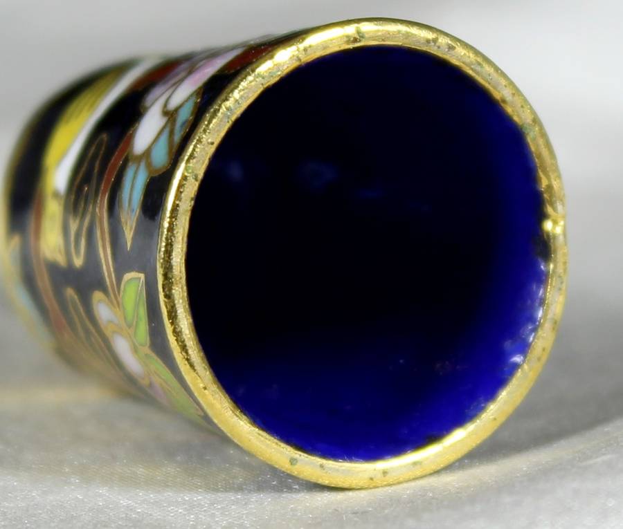Cloisonne Thimble - Embossed Bird & Flowers