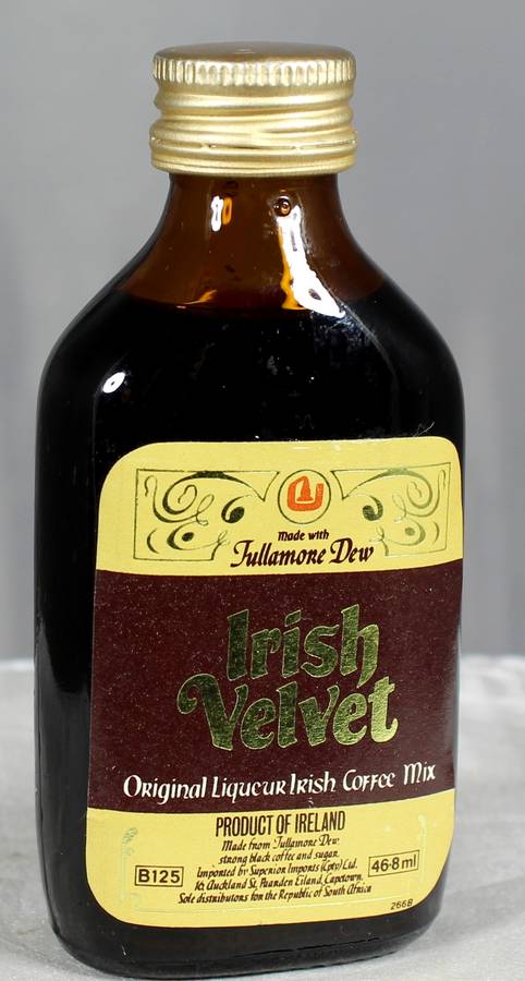 Mini liquor bottle - Irish Velvet