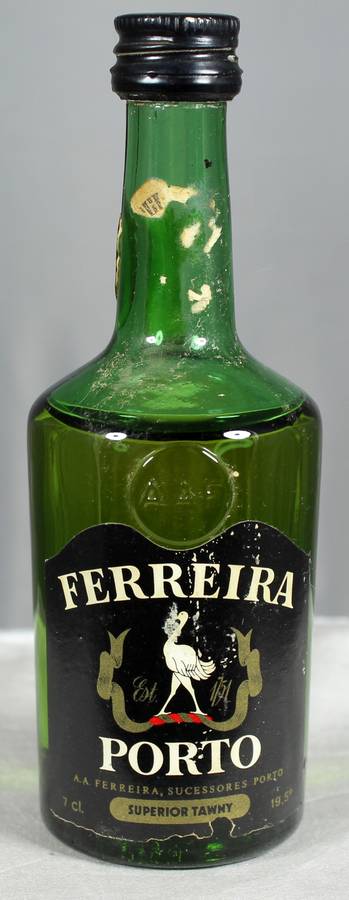 Mini liquor bottle - Ferreira Porto