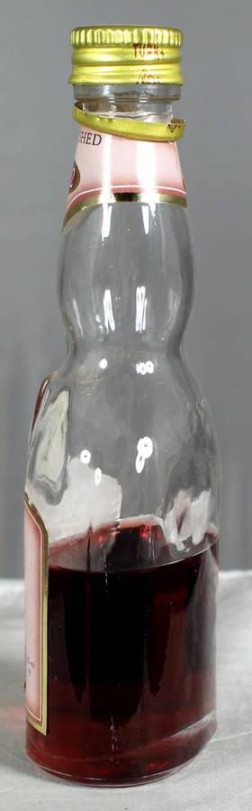 Mini liquor bottles - D'Artemis - Cherry liqueur