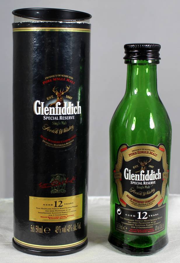 Mini liquor bottles - Glenfiddich Scotch whisky