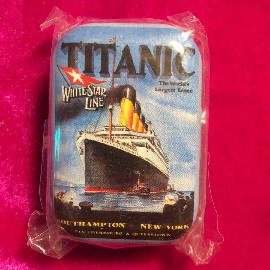 Retro Tin - Titanic: Worlds Largest Liner
