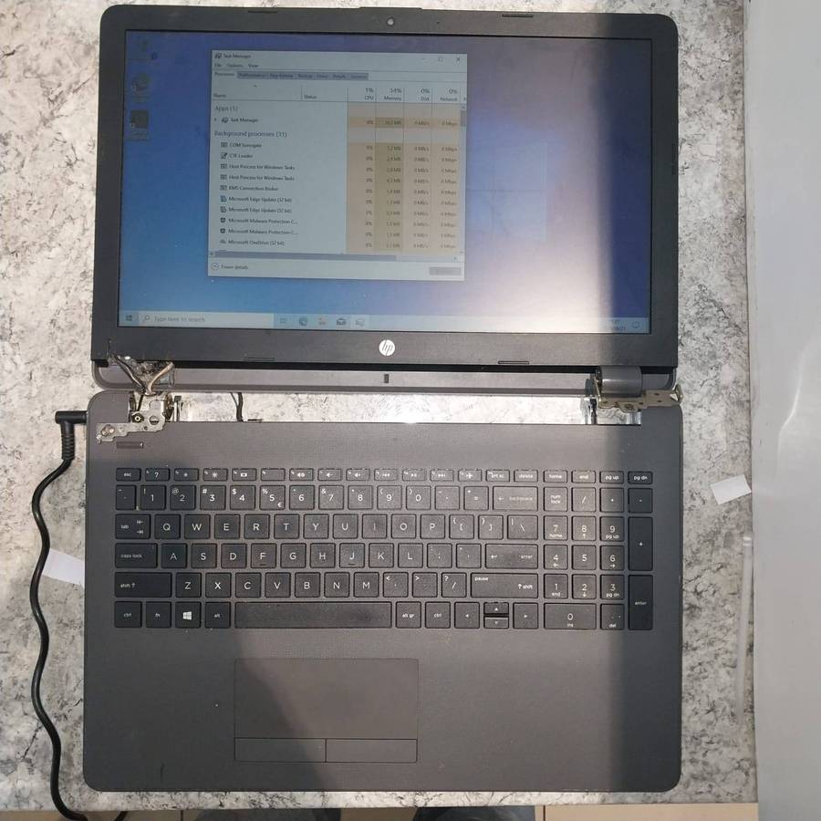 HP 250 G6 laptop - for parts