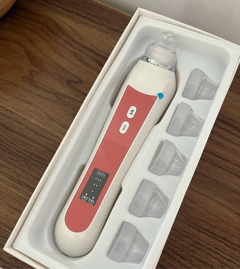 Electric blackhead remover