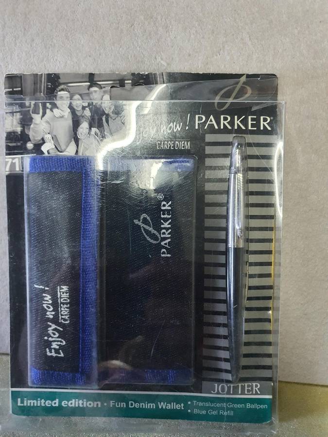 Limited edition Parker pen with Denim Wallet