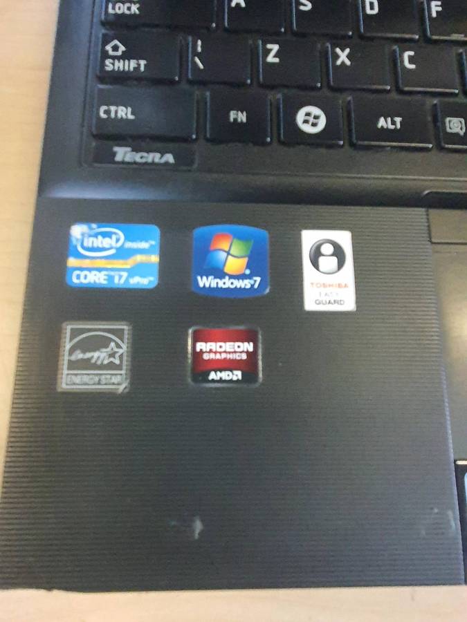 Toshiba TECRA R850-F42N Laptop for Spares NOT Working.